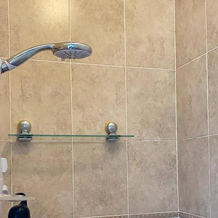 Ferienhaus House - Sleeps 10 - Parking - 40 Mins To Dublin