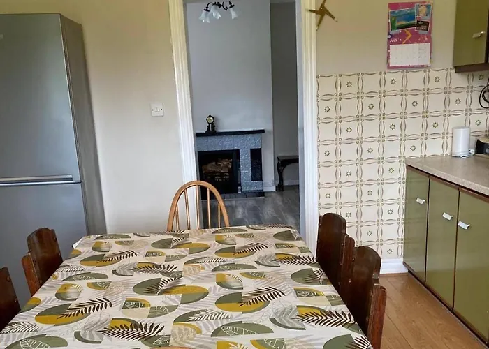 Dom wakacyjny House - Sleeps 10 - Parking - 40 Mins To Dublin